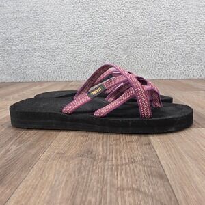Teva Womens‎ Size 6 Sandals Purple Strappy Flip Flops Comfort Casual